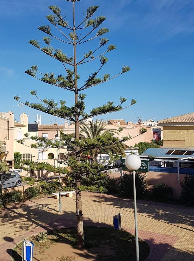 Perfect For Exploring Local Areas And More Torrevieja Exterior photo